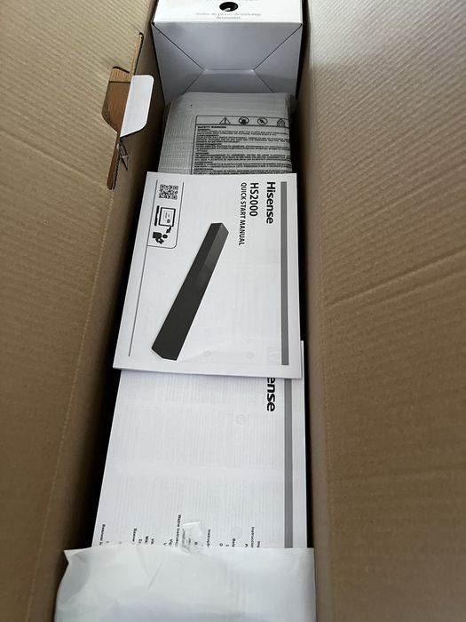Soundbar Hisense HS2000 240W 2.1 – Nova na Caixa