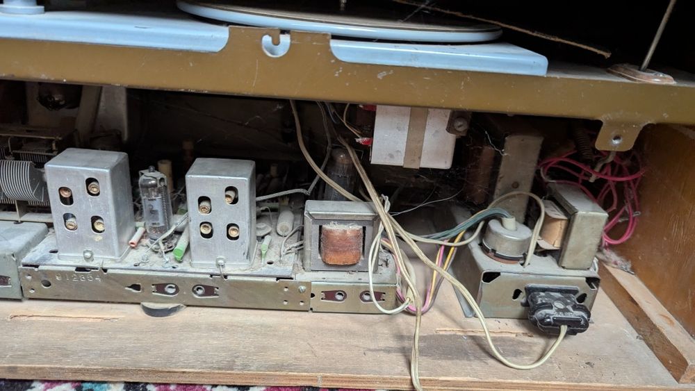 Радіола Чайка М, лампова