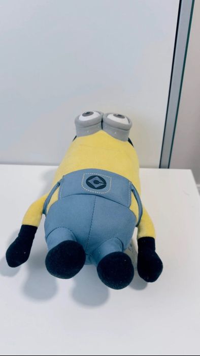 Minion 30 cm, novo.