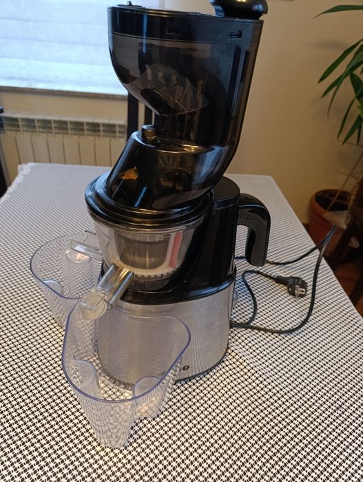 Wyciskarka wolnoobrotowa Łcznik AM-1800