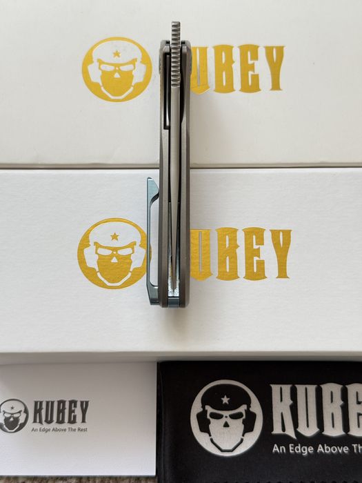 Kubey Pike Liner Lock Gray CPM-20CV Titanium Sand Blasted 6AL4V