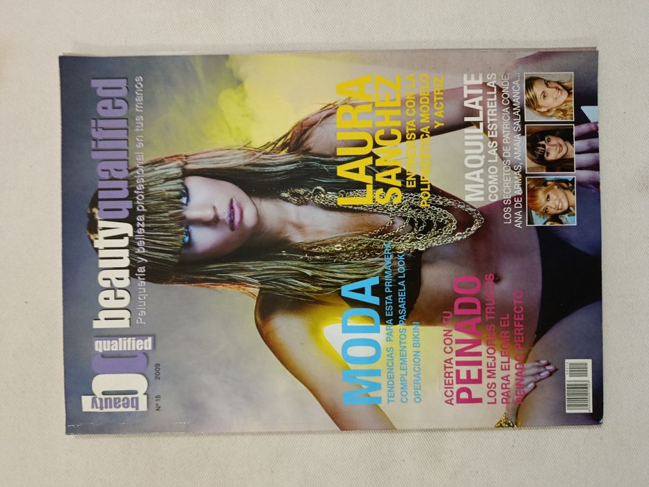 Revista BEAUTY QUALIFIED (moda/beleza)