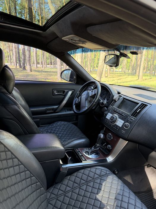 Продам Infiniti FX 45
