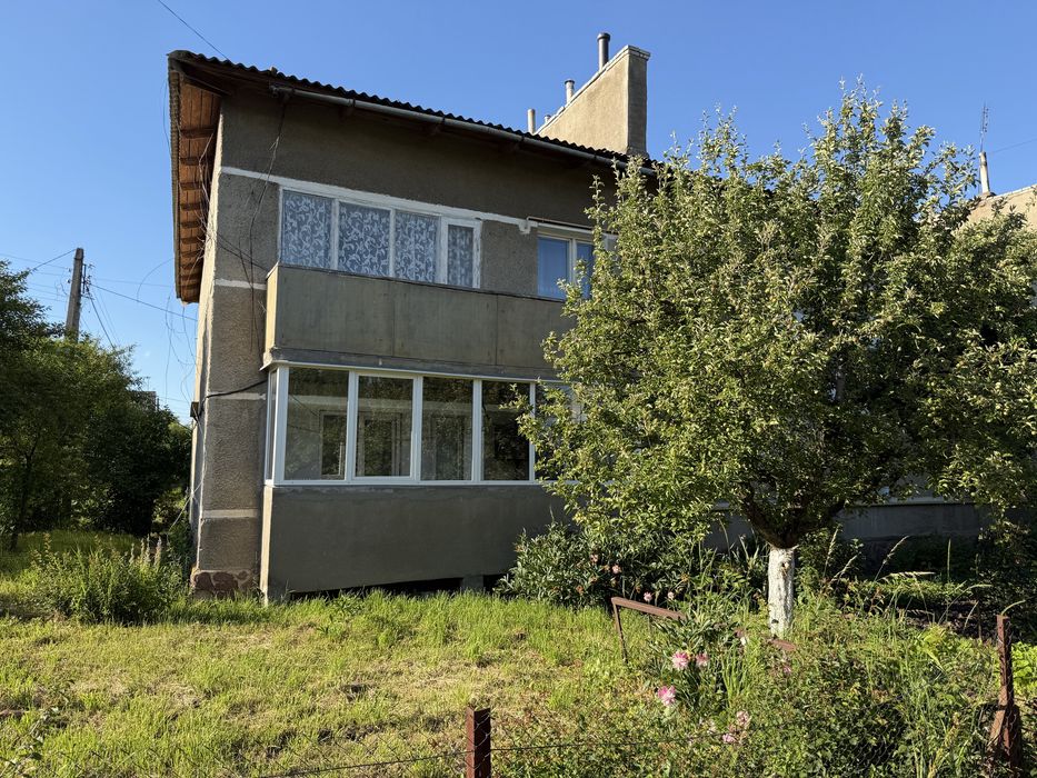 Продається  3-х кімнатна квартира, загальною площею 72,5 м2