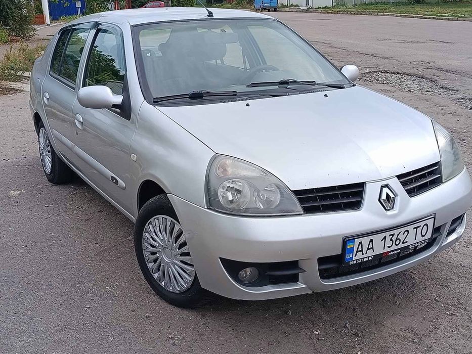 Renault clio-symbol