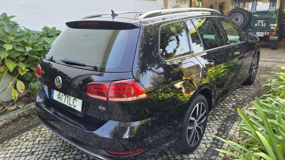 Volkswagen Golf Variant 1.6 TDI DSG – Dez de 2017