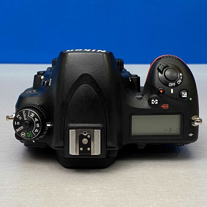 Nikon D750 (Corpo) - 24.3MP