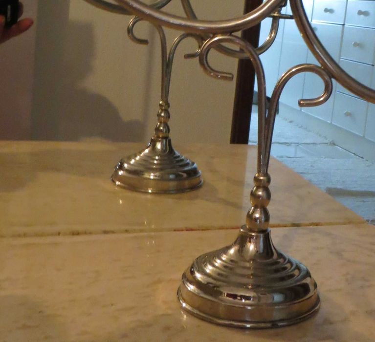 Candelabro 3 braços Séc. XIX, Em Alpaca Altura 26 x 30 cm  - Como Novo