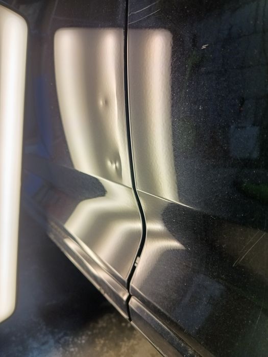 Usuwanie wgnieceń bez lakierowania