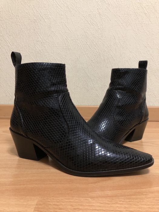 Женские полусапожки ZARA