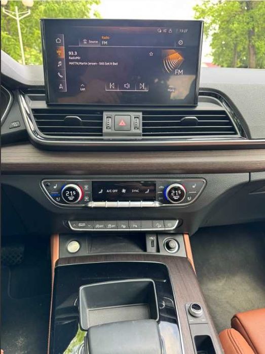 Продаю Audi Q5 2021 року