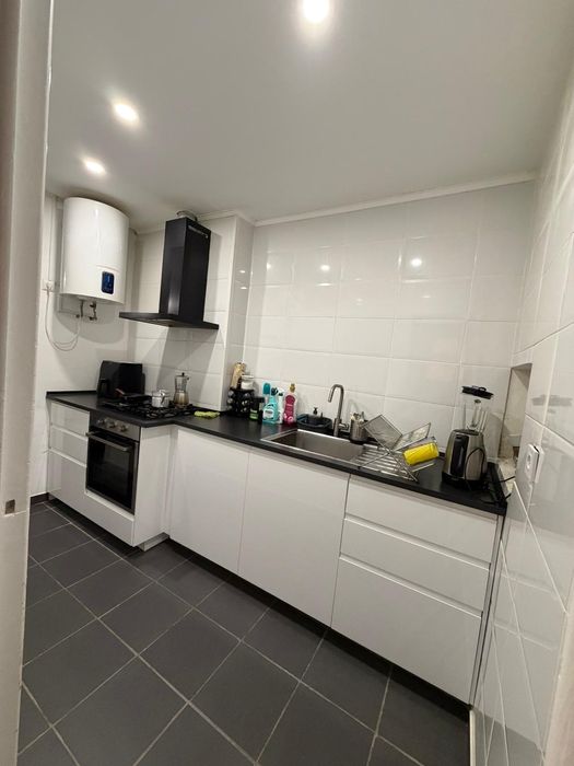 T3+1 em Queluz na Av. Miguel Bombarda