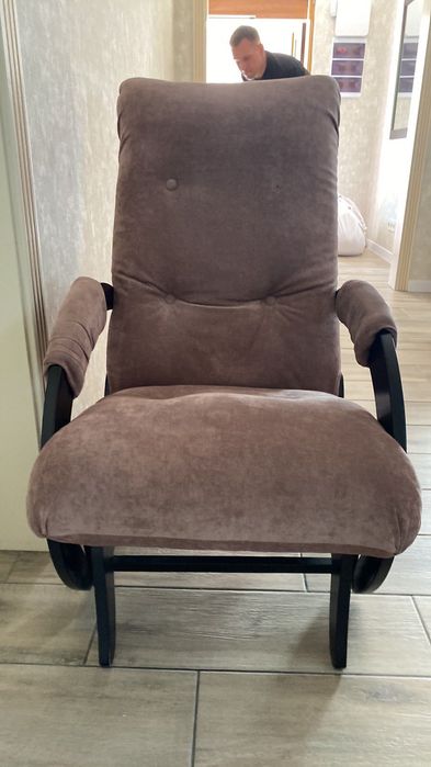 Крісло гойдалка