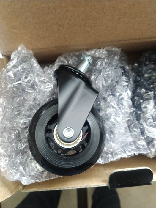 Колеса для комп'ютерного крісла