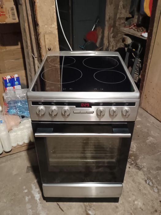 Kuchenka elektryczna indukcyjna Amica-50-57ie3.323htad(xv) 2023