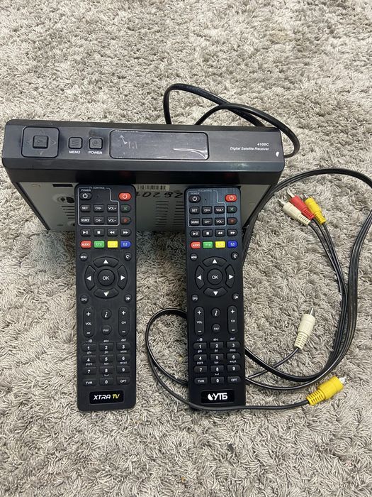 TV Тюнер 4100С, пульти