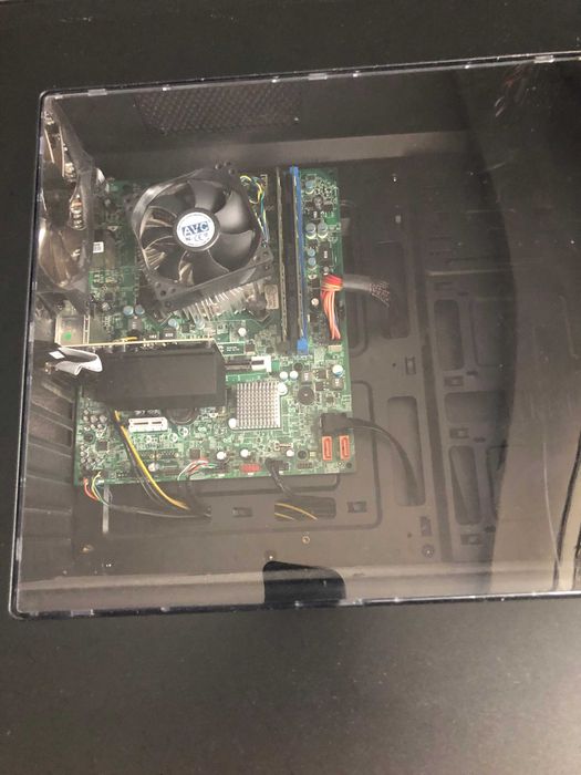 Obudowa Genesis Titan 750 + podzespoły