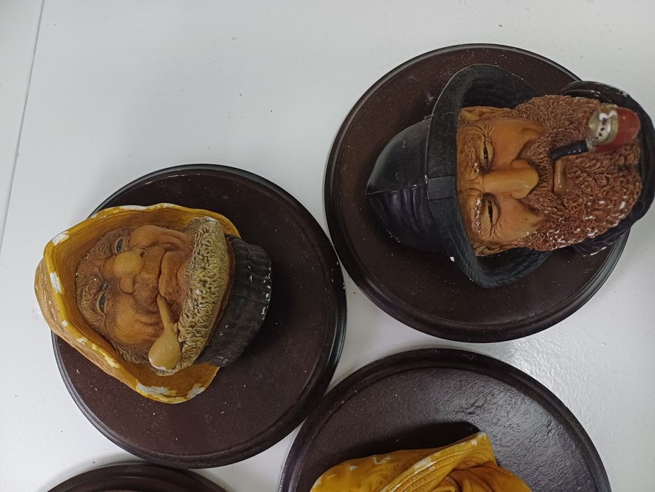 Bustos de marinheiros