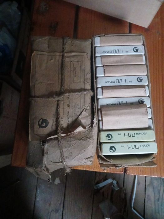 Модулі різних версій серії ЛОГИКА