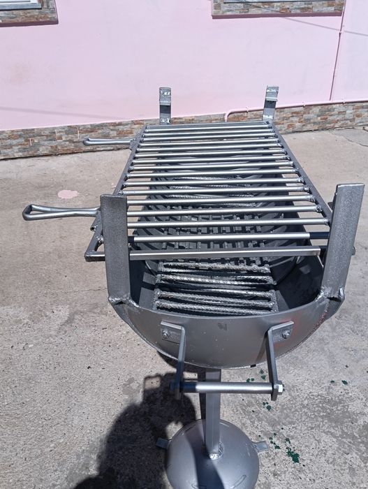 Grelhador simples tosco, mas robusto
