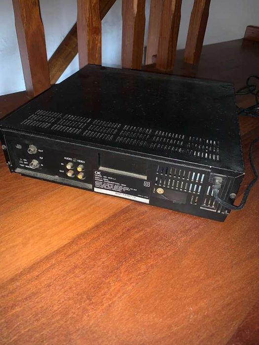 Pack Retro VHS LG + DVD Grundig