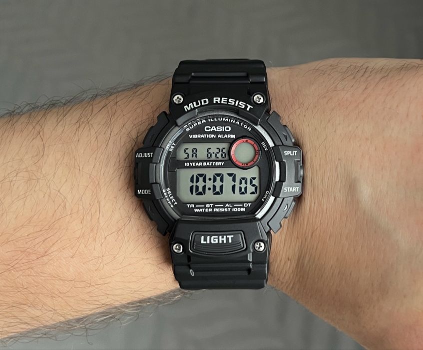Годинник тактичний Casio TRT-110H-1A новий оригінал захист від бруду