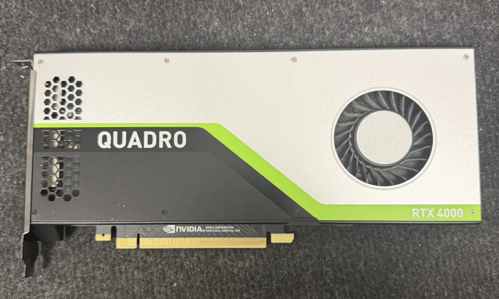 Karta graficzna RTX 4000