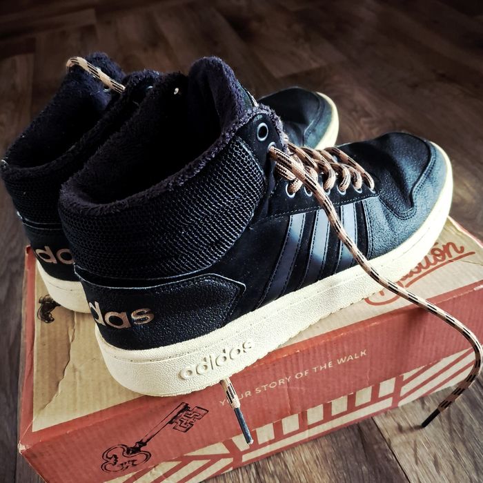 Кросівки Adidas  чоловічі  .