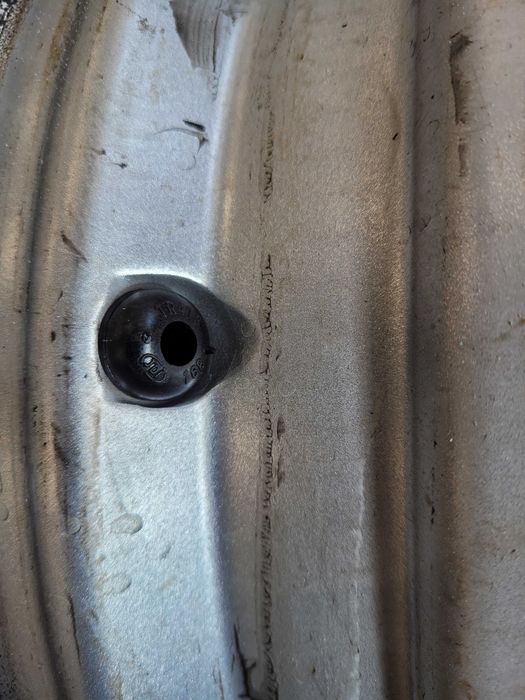 Felgi aluminiowe r 16 mercedes 5 x 112