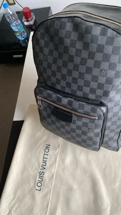Mochila LV “xadrez”