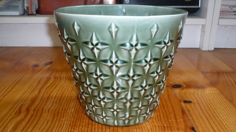 Vaso Modernista em faiança Secla