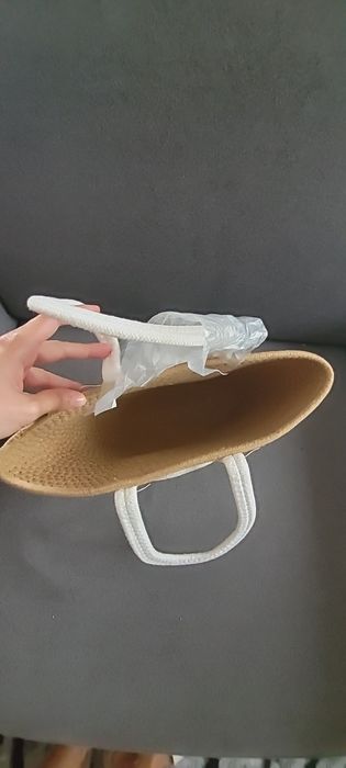 Torebka-kosz bezowo-biała, sznurek