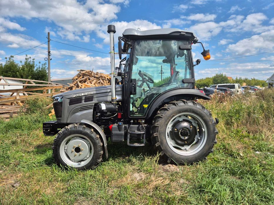 Трактор Скаут ТЕ 504с с кондиционером