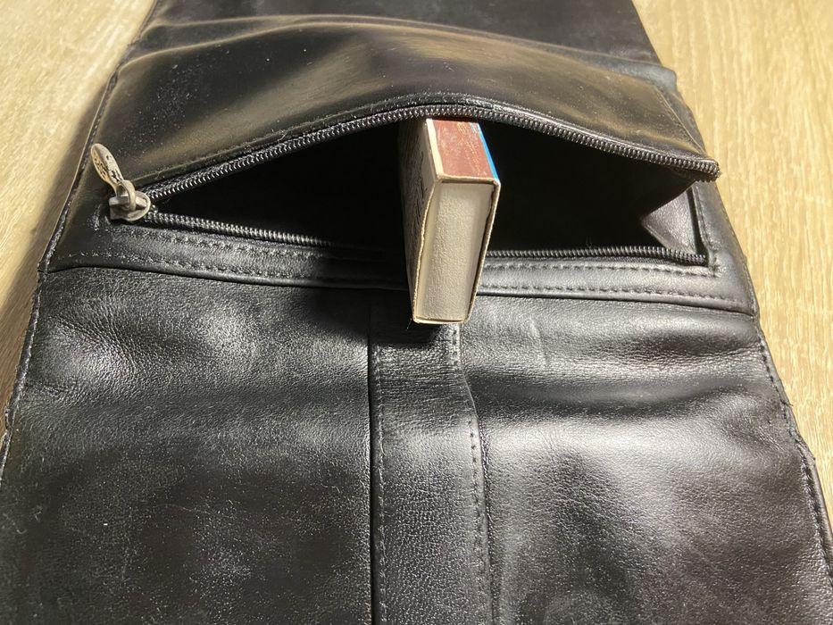 Жіночий шкіряний гаманець