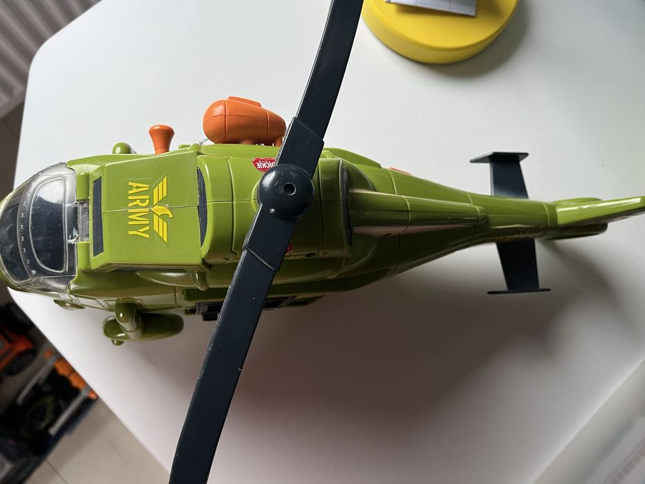 Helikopter na baterie