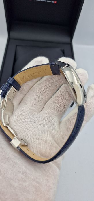 Atlantic Worldmaster Nightsky Moonphase Automatic - fazy księżyca