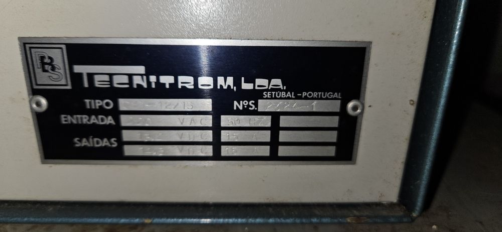 Vendo carregador de baterias