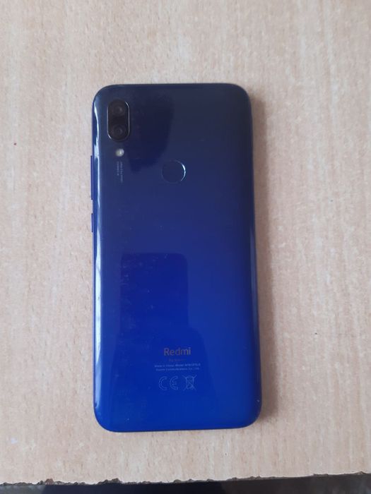 продаю redmi 7 32гб