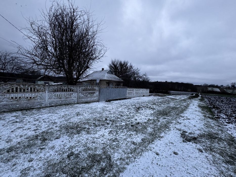 Продам дім в селі Долинське