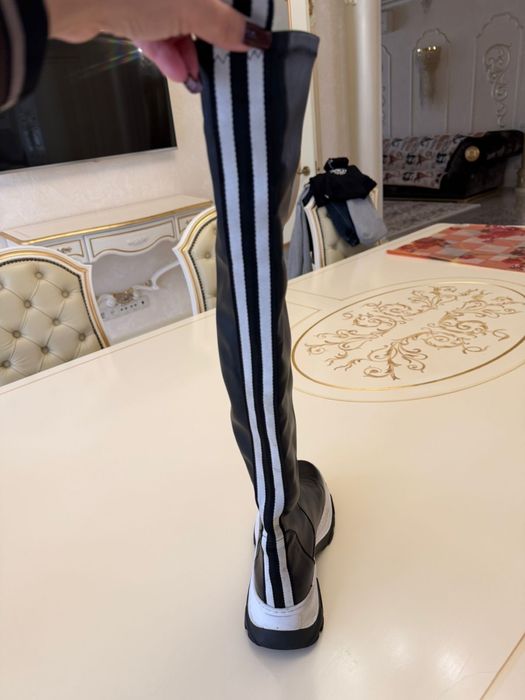 Ботфорди в ідеальному стані 38 розмір