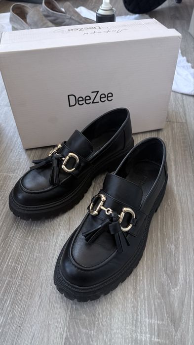 Чорні лофери, 39р