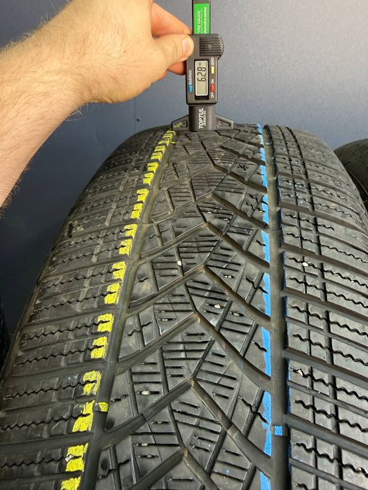 Шины БУ 235 60 R 20 Goodyear UltraGrip Perfomance+ Зима Комплект