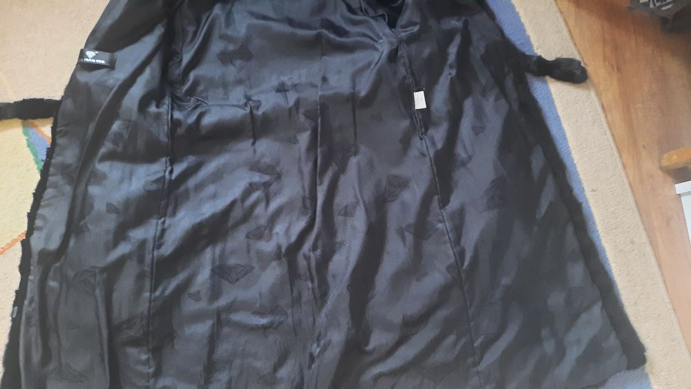 Норкова шуба з кусочків