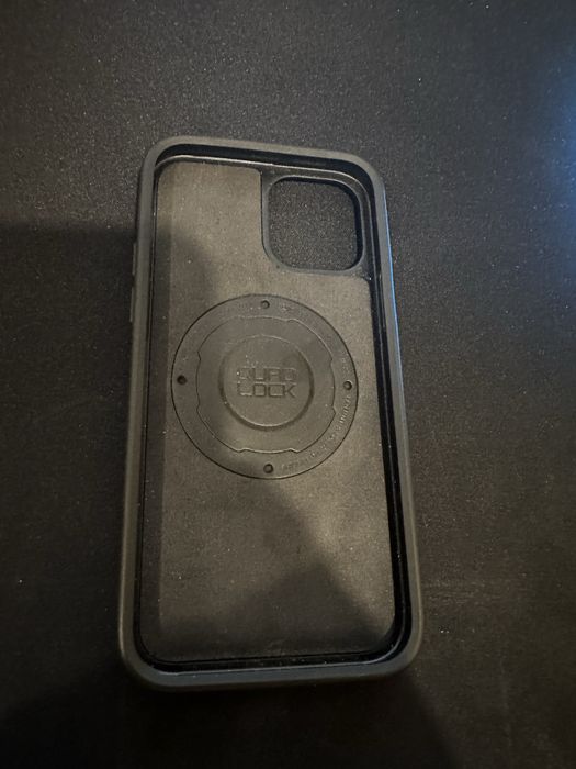 Capa QuadLock iPhone 12