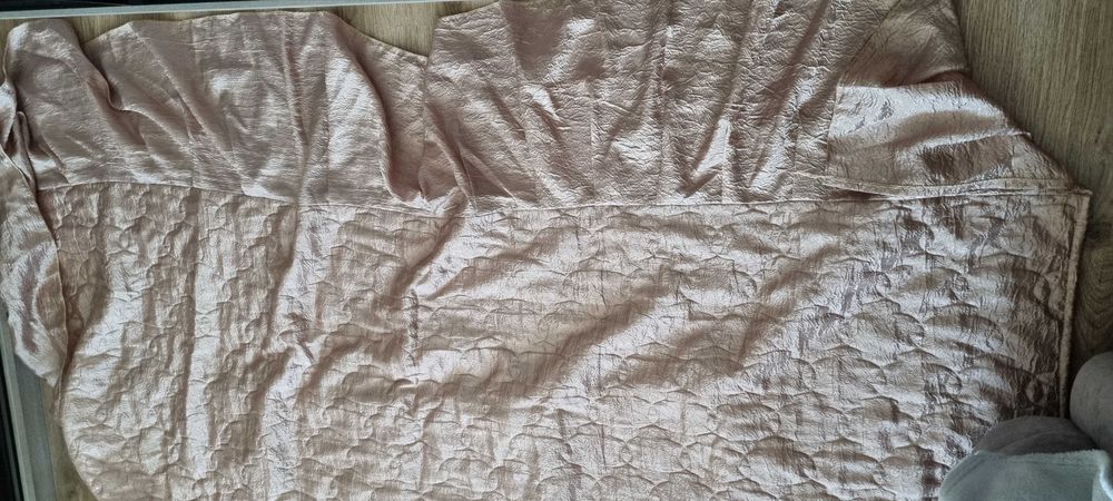 Покривало з рюшками на кровать 140×200