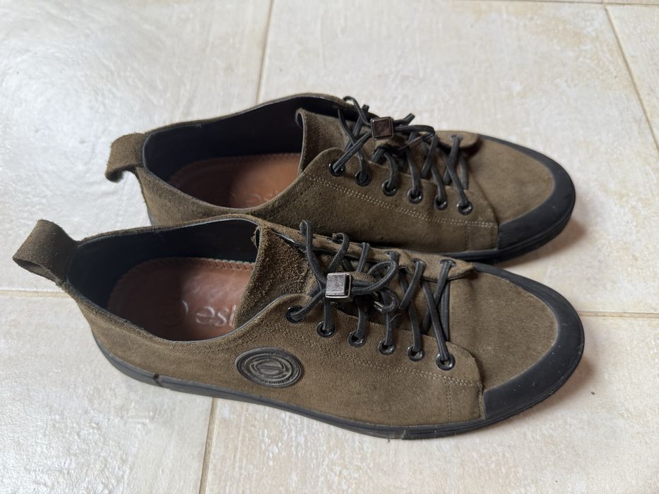 Кеди, шкіряне взуття, замша 41р