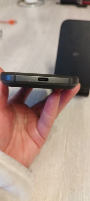 Смартфон Land Rover Explorer