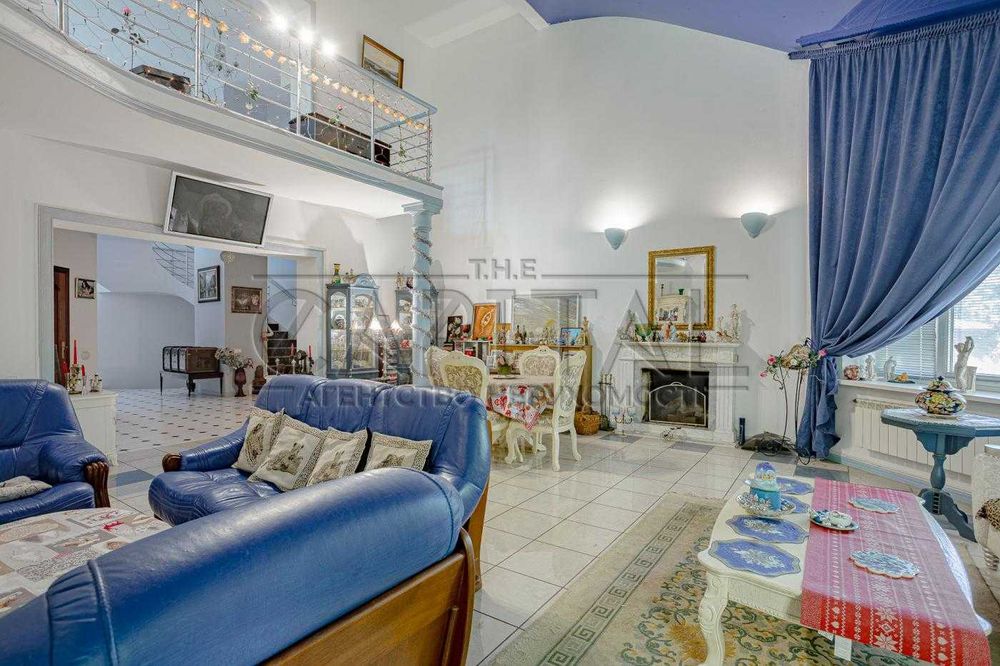 Терміново! Продаж будинку, 400м2, 12 сот. ділянка, Гнідин