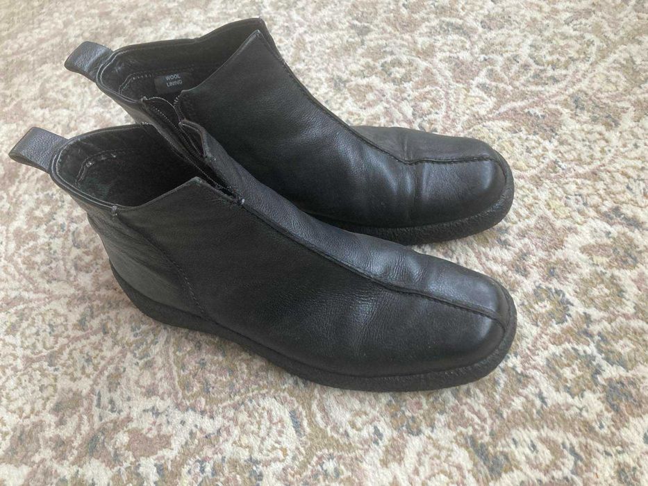 Теплі і шкіряні черевики Ecco 42р  сапожки