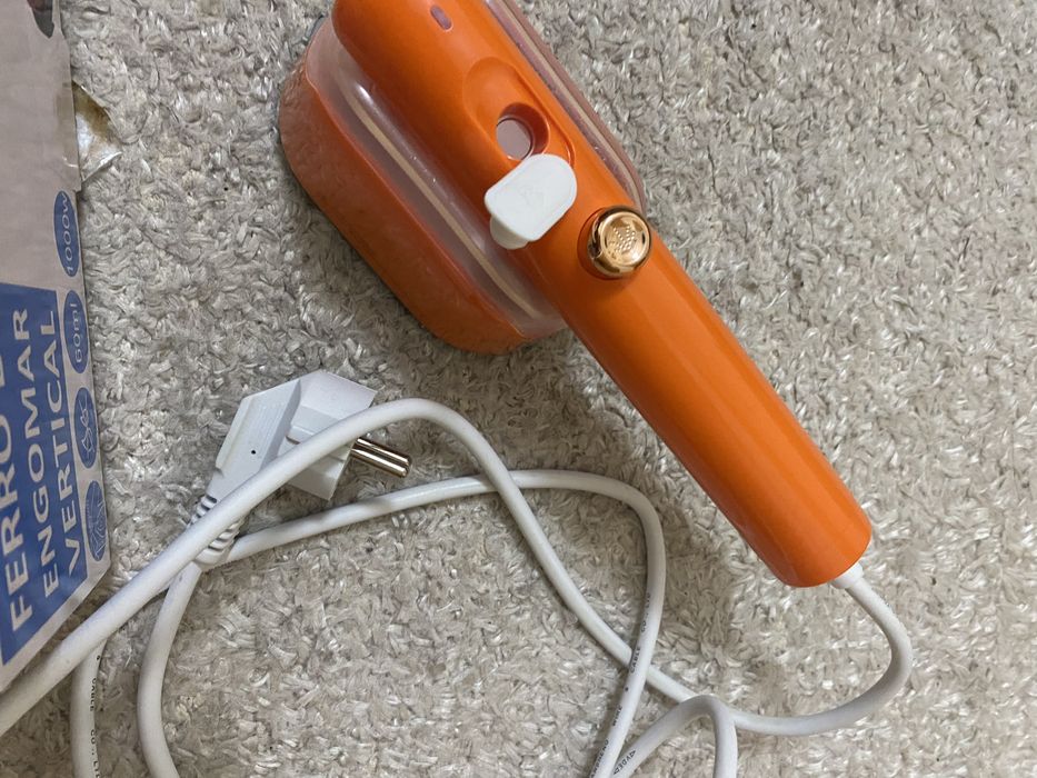 Ferro engomar vertical